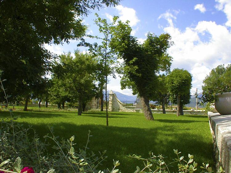 Villa Giovina Pratola Peligna Екстер'єр фото
