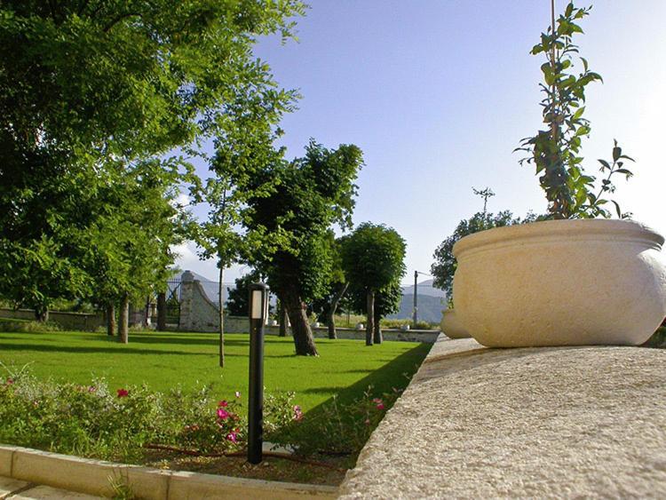 Villa Giovina Pratola Peligna Екстер'єр фото