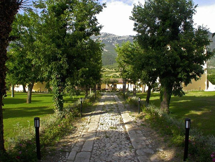Villa Giovina Pratola Peligna Екстер'єр фото