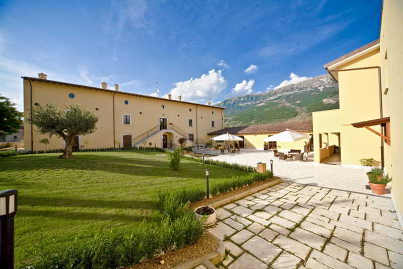 Villa Giovina Pratola Peligna Екстер'єр фото